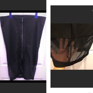 Torrid zip-front, mesh panel pencil skirt, sz 0